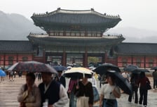 [내일 날씨] 전국 대부분 비…서울 최고 19도, 종일 서늘