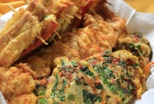 "찢은 달력에 부침개 쌓는 시모, 비위 상해"…이런 시댁 요즘도 있나요?