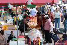 아이 간식 사다 흠칫...과일·빵 5년간 40% 올랐다