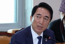 與 "연휴 직후 본회의 열자…비쟁점 민생법안부터 처리해 밥값 하자"