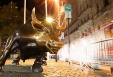 젠슨 황 한마디에 AI 낙관론 재점화…주식·금 같이 달린다[뉴욕마감]