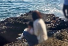 "천연기념물서 아이 용변을"…제주서 목격한 중국인 충격 행동