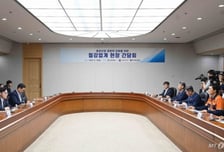 美·EU 관세 연타 맞은 철강업계…정부 '구조조정 패키지' 가동 임박