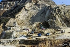 미국은 장비·중국은 희토류 통제…양국 갈등에 불똥 튄 K반도체