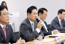 국힘 장동혁 "내년 지방선거, 대한민국의 중대 기로…헌정 파괴 막아야"