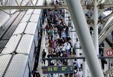 '열차 지연' 20분만 넘어도 배상금…못 받은 승객 12만명 넘는다