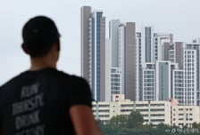 국토부, '집값 띄우기' 의심거래 8건 경찰 수사의뢰...나머지 6건도 자금 추적