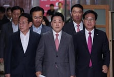 "산모까지 압수수색"…특검 압박 반격 나선 국민의힘