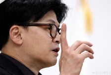 한동훈 "이재명 대통령, 마약을 척결해야지 마약으로 정치하면 안 돼"