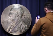 韓 R&amp;D 투자 세계 2위인데 노벨과학상 '0'…시스템 바꿔야