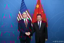 美·中 무역갈등 재점화…삼성전자·SK하이닉스, 장초반 3%대 '뚝'