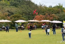 '170대 1' 경쟁률 뚫었다…'비밀의 숲' 모인 SKT 찐팬들