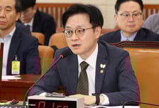 김정관 산업장관 "AI로 K-산업 재도약 추진…국익 중심 통상 강화"