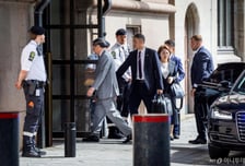 美·中 갈등 주시하며 장초반 휘청인 코스피, 낙폭 회복