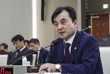 안규백 국방장관 "주한미군 전력 증강, 北 억지 목적"…中 대응론 일축