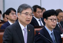 여야, '캄보디아 사태' 한목소리 외교부 질책…조현 "모든 방법 찾겠다"