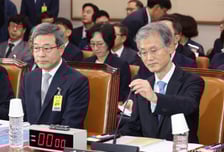 [속보]조희대 대법원장 "이 대통령 재판은 12명 대법관의 판단...판결문 봐달라"