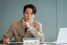 장기용, 차가워서 더 끌리는 냉미남 (키스는 괜히 해서!)?