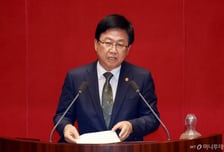 최교진 장관 "국가 책임 교육·돌봄 강화…교육으로 균형성장 견인"