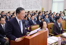 [속보]"이화영 변호인 교체, 김현지 연락받고 이뤄졌다고 들었다"