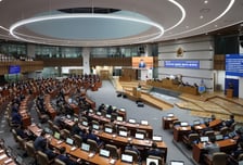 김동연 '특조금 조례' 대법원 제소…경기도의회 여야 나란히 비판 공세