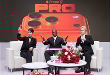 스쿼드엑스, LG유플 아이폰17 사전예약 대흥행…광고성과 주목