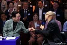 이재명 대통령 "빨갱이라 폭격 당했지만, 금융 잔인해…저신용자 대출금리 낮춰야"