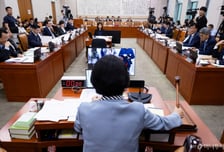 "검찰이란 우산 뺏을거면 다른 수단 마련해야" 성폭력 전문 변호사의 말