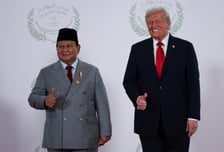 마이크 켜진 줄 모르고…인니 대통령, 트럼프에 "아들 소개 좀"