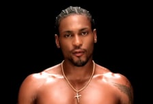 '네오소울의 대부' 디안젤로, 암 투병 끝에 하늘로…향년 51세