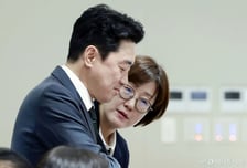 "김현지 불러라" vs "법사위에 왜" 대법원서 설전