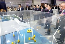 [사진]'스마트에너지플러스 2025' 풍력 발전을 위해