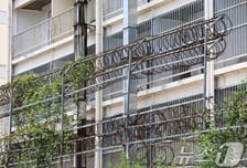 '감금' 한국인 구조 어쩌나…"캄보디아 범죄조직 70%, 이미 떠났다"