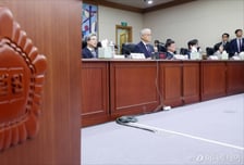 민주당 "이 대통령 재판 자료 열람 기록 달라"…조희대 대법원장 "본연 사명 다하겠다"