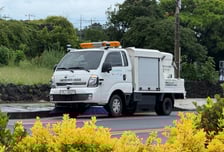 "도로 먼지 흡입" LGU+ 자율주행 청소차, 제주 달린다