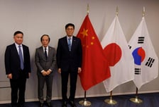 한중일 중앙은행 총재 한자리에…"3국 경제·금융 상황 논의"