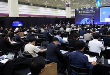 [사진]환영사 하는 김병국 회장