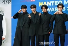 [단독] 투모로우바이투게더, '사랑꾼' 원조 최수종 만났다...팬사랑법 업그레이드