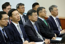 "韓 우주항공 잠재력 있지만"... 1년만에 떠나는 존 리 본부장의 조언