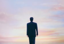 임영웅,?전국투어?'IM?HERO'?대장정?시작...인천서?첫?하늘?물결?선사