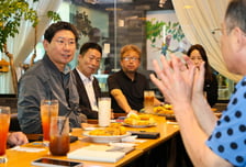 "기흥구 상권 활성화 방법 찾아라" 이상일 용인시장, 상인과 소통