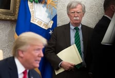 '트럼프의 사람→비판론자' 볼턴 기소한 미 법무부…"기밀 유출"