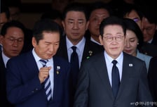 이재명 대통령 지지율 54%, 민주당은 39%…'민심 온도차' 이유는