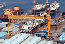 '사망사고' 한화오션 "머리숙여 사과… 안전 관리 체계 재점검"