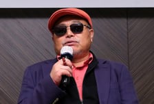 '尹 적극 지지' 김흥국 돌변…"노래하겠다" 연예계 복귀 선언