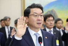 이억원 "'자사주 원칙적 소각' 필요성 공감…적극 의견낼 것"