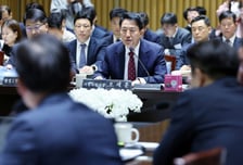 오세훈 "전임 시장 시절 정비구역 해제로 공급 절벽"