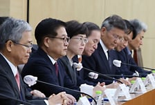 석유공사 사장 "동해 가스전 개발, 중단 아냐…해외 메이저사 교차검증"