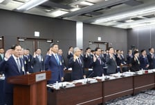 한우·콩·차 수천만원 결제...강원랜드 불법 '콤프 깡' 만연 지적