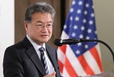 주한美대사관 "조셉 윤 대사대리 24일 이임…한미동맹 강화에 감사"